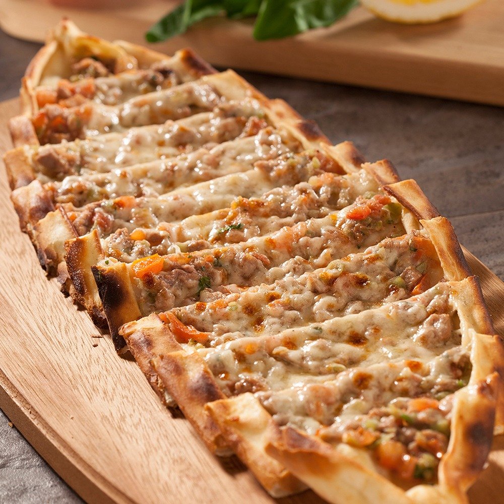 Kuşbaşılı Pide